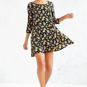 Kimchi Blue - Floral Swing Dress